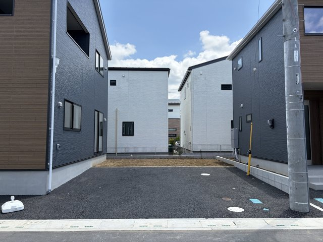 【前面道路含む現地写真】 | 宮代町百間第8 Ⅱ期　新築戸建　全9棟　17号棟