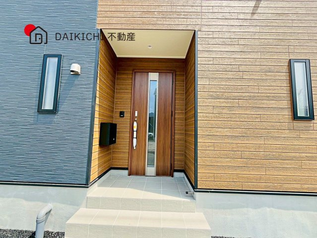 【玄関】 | 宮代町百間第8 Ⅱ期　新築戸建　全9棟　17号棟