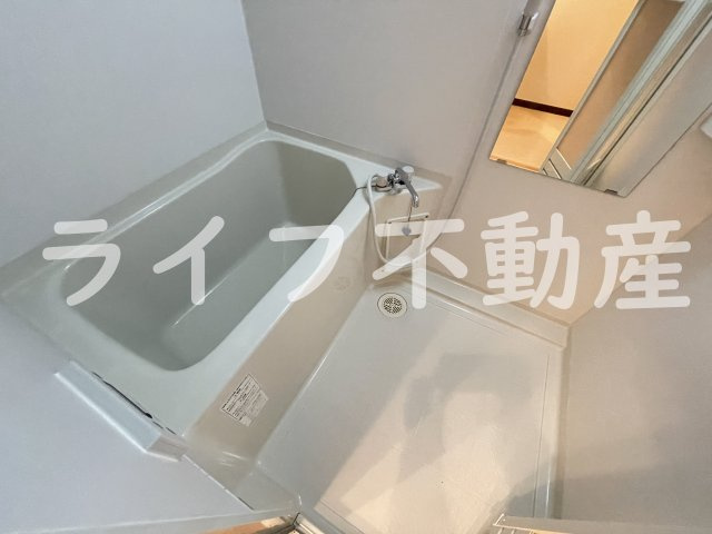 メルベーユ高井田の浴室|きれいなお風呂です