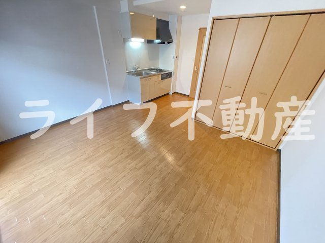 メルベーユ高井田の居間・リビング|ゆったり過ごせる居間です