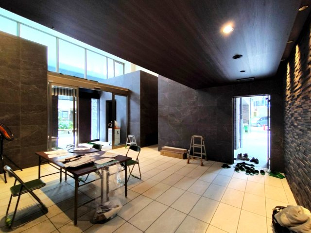 施工中