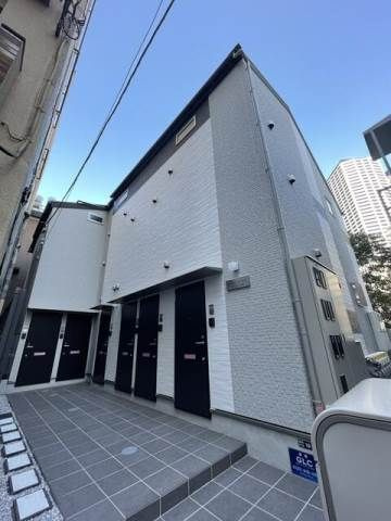 バーミープレイス西新宿の外観
