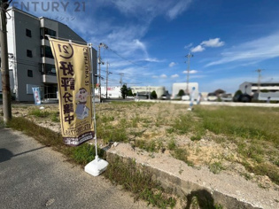 グラファーレ川西市久代　全7区画の外観