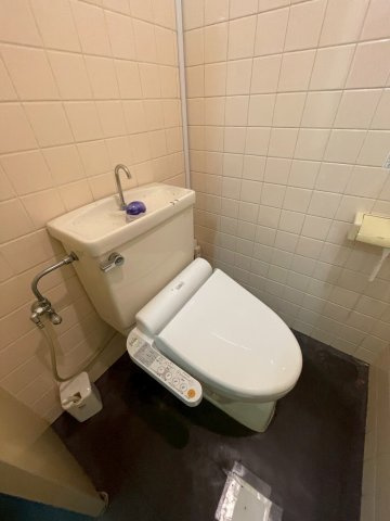 【トイレ】 | 安藤ビル | ★温水洗浄便座付きトイレで快適★