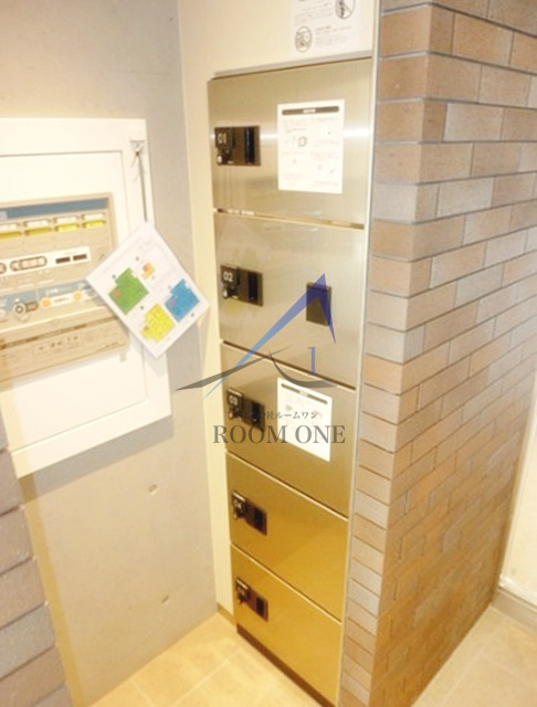 プロフーモ新小岩のその他共用部分|宅配ボックスです。