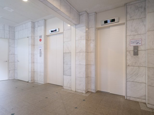 セザールスカイリバーのその他共用部分|セザールスカイリバー：エレベーターが２基あり朝の混雑も緩和されます！
