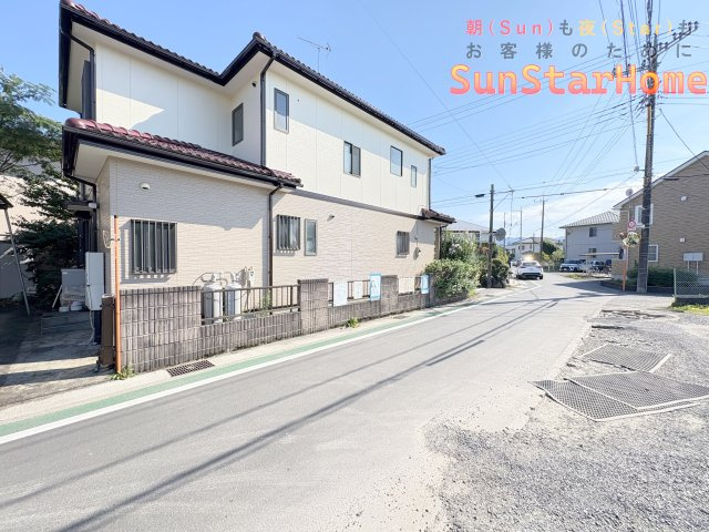 【サンスターホーム】日の出町平井　277坪売地　建築条件なしの前面道路含む現地写真