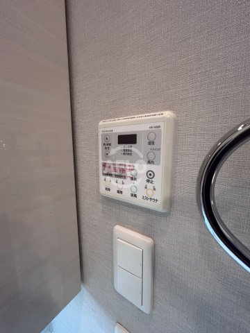 アビティ江坂の洗面所|アビティ江坂　浴室乾燥機
