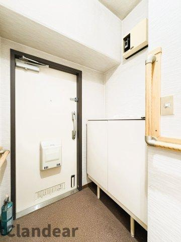 東建金町マンションの玄関|ドキドキの新生活も、安心してスタート。ぴったりの住まいを見つけませんか？クランディアが一緒に住まい選びをサポートします‼　まずは、お気軽にお問合せください　＃クランディア