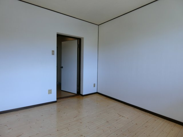フジパレス米子の洋室|イメージ303号室の写真