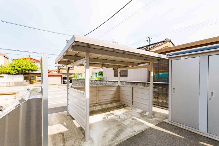 D-room城東