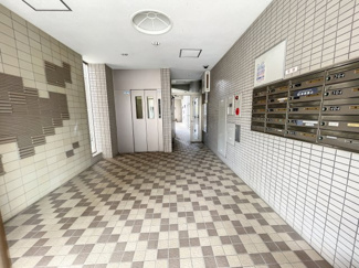【エントランス】 | グレイス中村