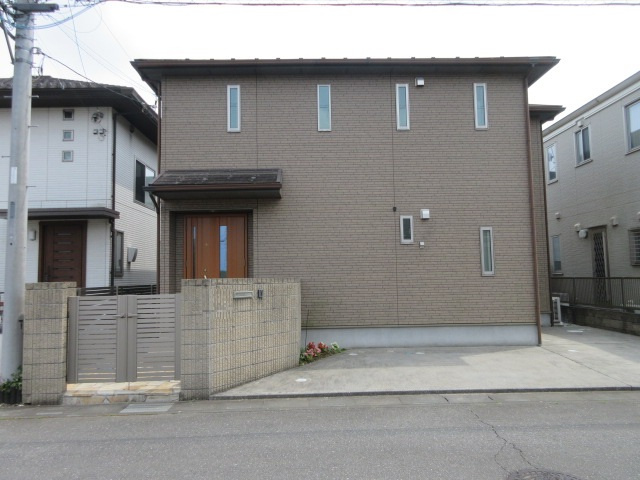 中古戸建　東松山市あずま町1-16-6の外観