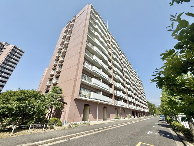 矢田川パークハウスA棟の外観