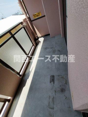 【バルコニー】 | イーストヒル長田