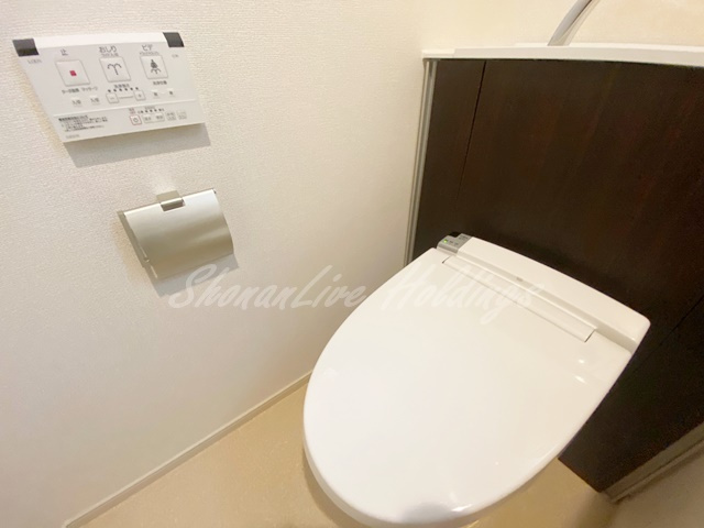 藤沢市辻堂５丁目の賃貸マンションのトイレ|清潔感のあるトイレです