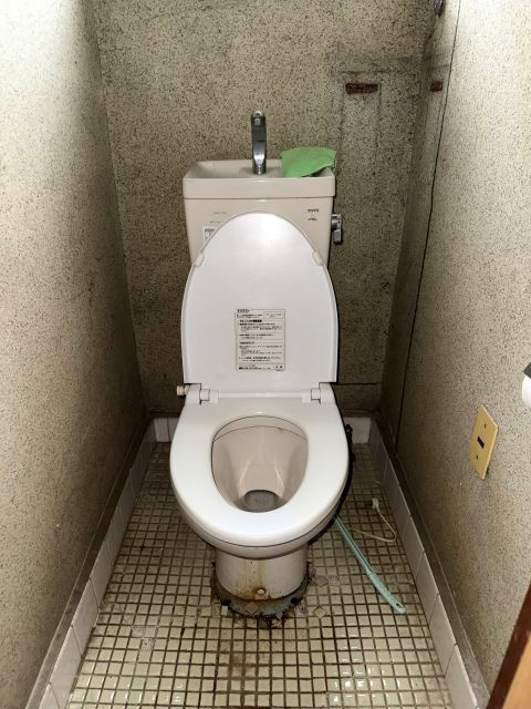 【中古戸建】富士見市上沢のトイレ