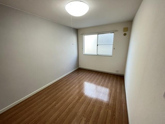 トゥインクルの内装|洋室