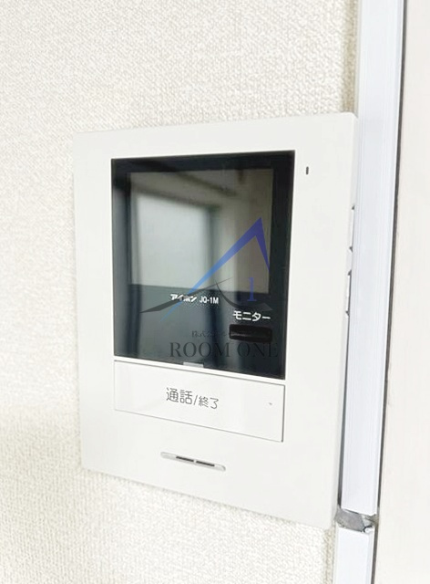 白菊マンションのセキュリティ|モニター付きインターホンです。