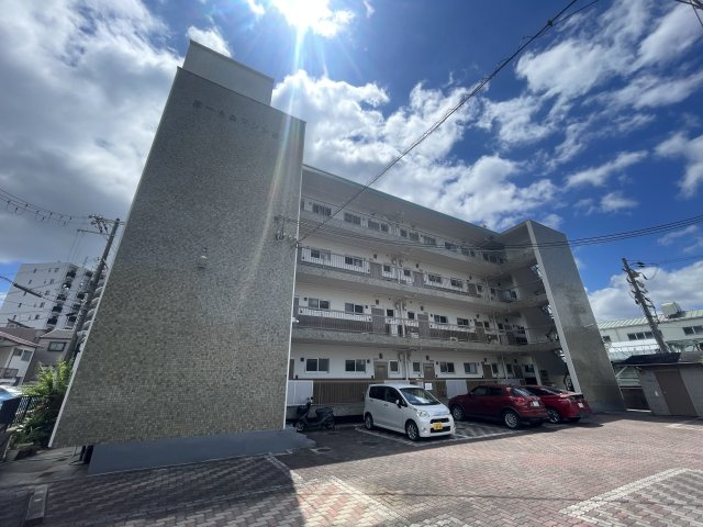 高槻市中川町の賃貸マンション
