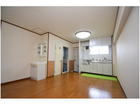 高槻市中川町の賃貸マンションの洋室
