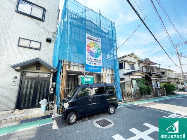 高槻市春日町　新築一戸建ての外観|現在建築中！落ち着いた街並みで新生活を始めることが出来そう！周辺の物件も併せてご紹介させて頂きます！