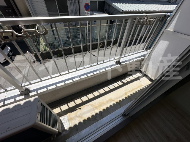 グローバル八戸ノ里Ⅱのバルコニー