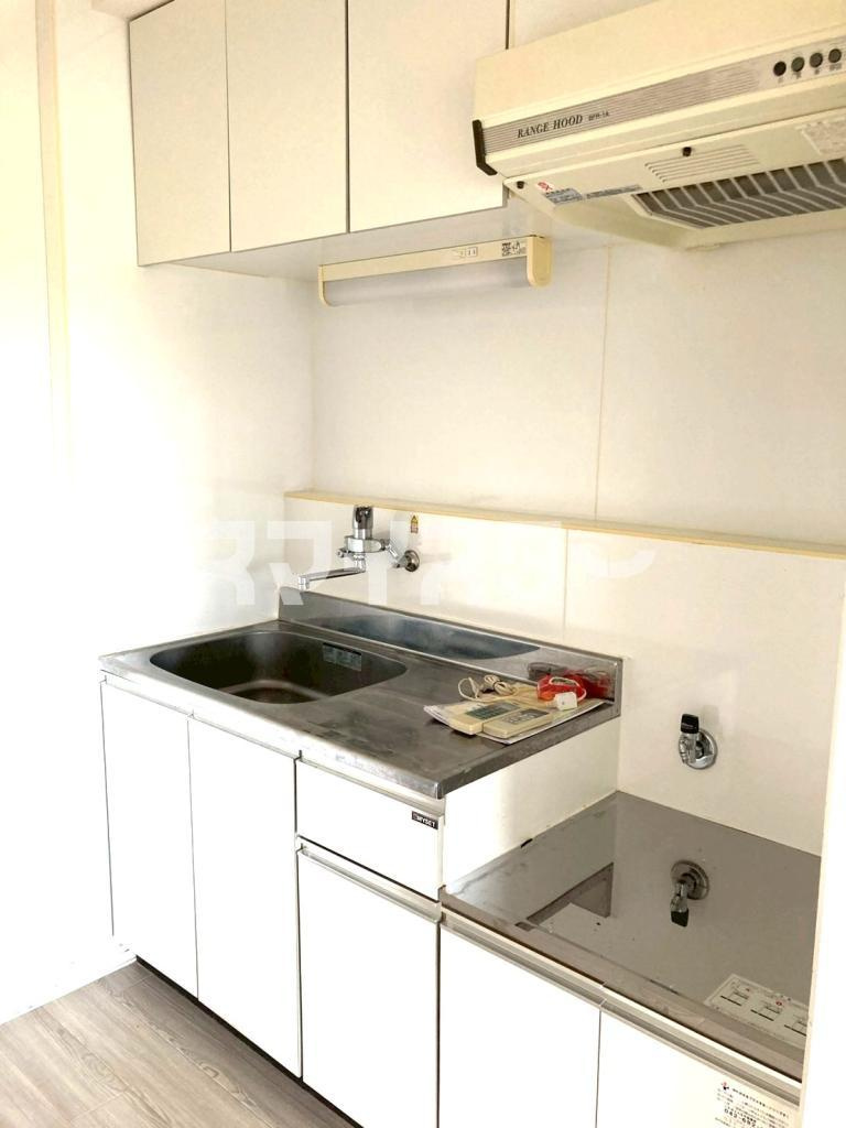 羽村市栄町１丁目の賃貸マンションのキッチン