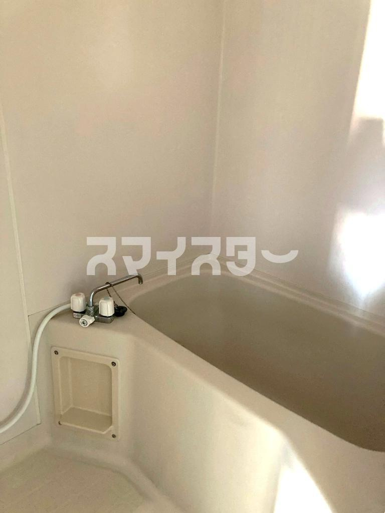 羽村市栄町１丁目の賃貸マンションの浴室