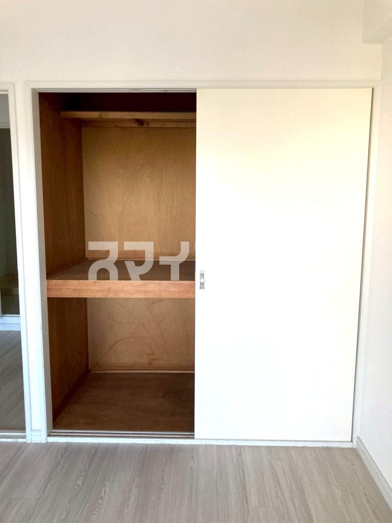 羽村市栄町１丁目の賃貸マンションの収納
