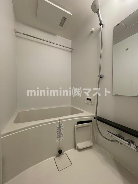 大阪市浪速区浪速東２丁目の賃貸マンションの浴室