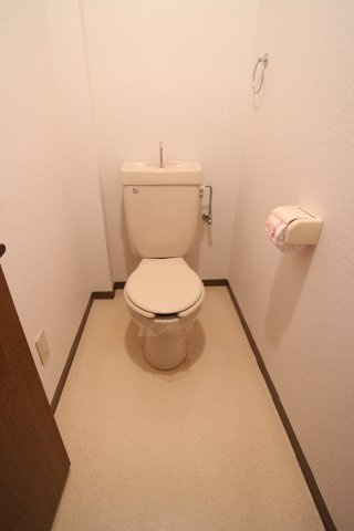シャトル永井のトイレ