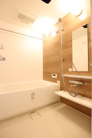大阪市城東区成育２丁目の賃貸マンションの浴室