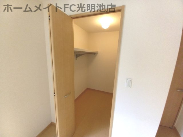 オーキッドガーデン曽根の収納