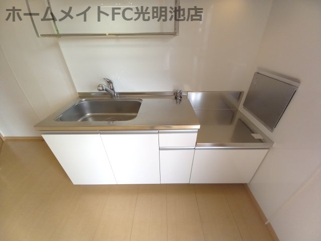 オーキッドガーデン曽根のキッチン