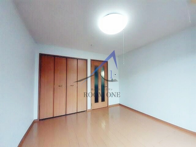 シャトーブランの居間・リビング|洋室のお部屋です。