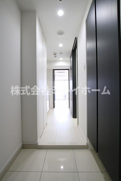 プレミアムキューブ品川戸越DUEXの玄関