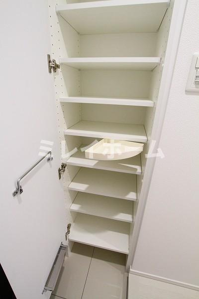 プレミアムキューブ品川戸越DUEXの玄関