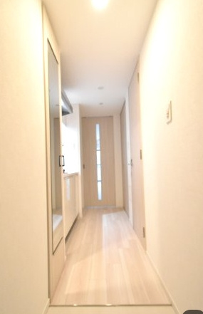 S-RESIDENCE江坂Libleの玄関