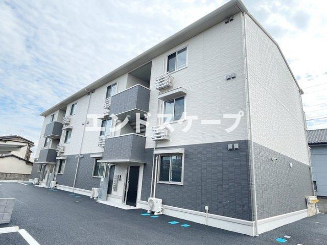 メゾンレジデンスの外観|高崎、前橋エリアのお部屋探しはエンドスケープまで！お客様の理想お聞かせ下さい♪