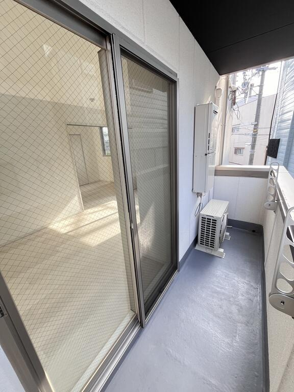 大阪市城東区野江３丁目の賃貸マンションのバルコニー