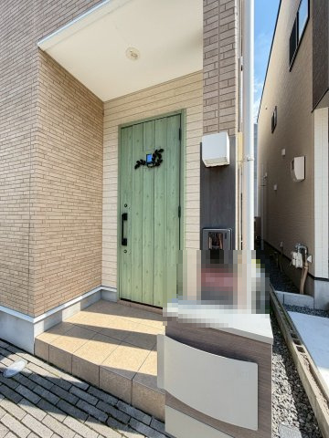 東五百住町3丁目貸家のエントランス
