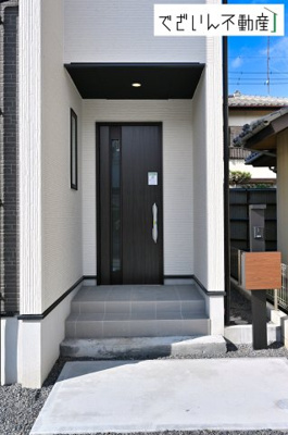 【玄関】 | GRAFARE行田市持田　新築住宅 | 現地(2026年10月撮影)