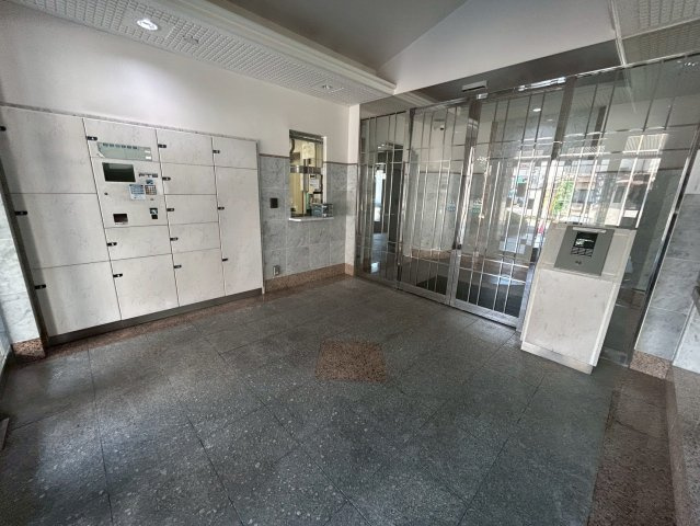 ファミール都島ステーションサイドの設備|忙しい毎日を支える、便利な宅配ボックス。 いつでも荷物を受け取れる安心感。