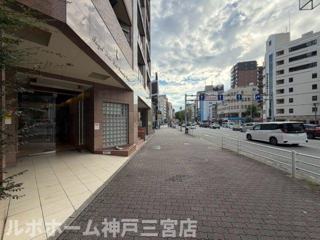 ロイヤルヒル神戸三ノ宮Ⅱのエントランス