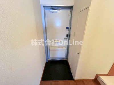 【玄関】 | レオパレスロン