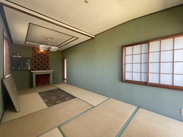 鏡町下有佐戸建ての和室