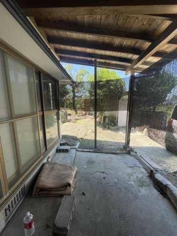 鏡町下有佐戸建ての庭