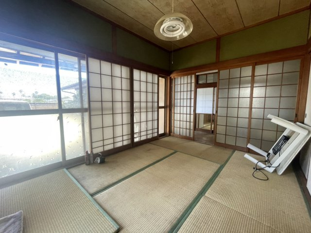 鏡町下有佐戸建ての和室