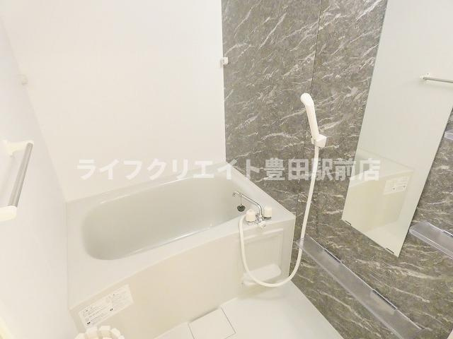 ステラの浴室